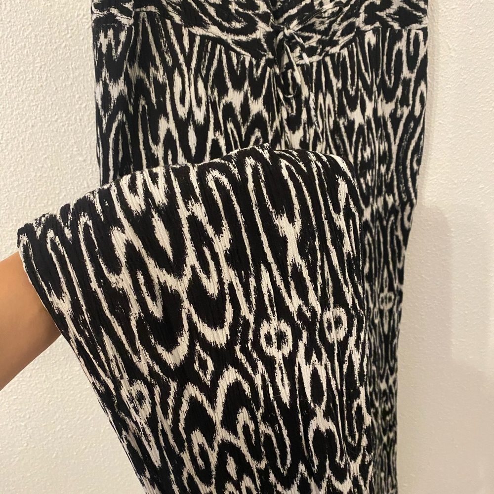 Flowy Black and White Wide Leg Pants